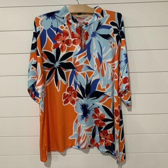 Soft Surroundings | Top Cabana Bay Tropical Shirt V Neck Short Sleeve Size Large - Picture 5 of 9